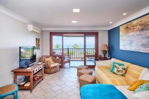 Χώρος καθιστικού στο Vista Panorâmica do Mar - Praia Grande, Ubatuba SP