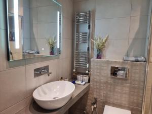 Kúpeľňa v ubytovaní Iris City Center Premium Studio