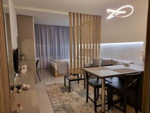 Posteľ alebo postele v izbe v ubytovaní Iris City Center Premium Studio