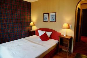 Postel nebo postele na pokoji v ubytování Hotel Endorfer Hof