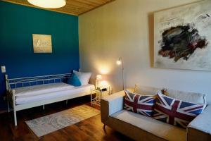 Postel nebo postele na pokoji v ubytování Hotel Endorfer Hof