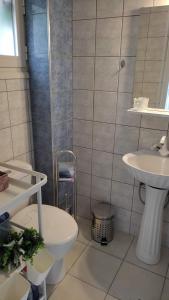 Koupelna v ubytování Lavender Home + 37 fotografií