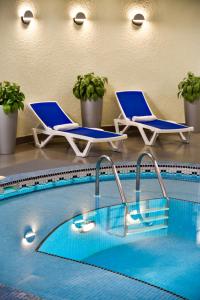 Sundlaugin á METROPOL HOTEL Yerevan eða í nágrenninu
