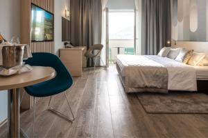 Voodi või voodid majutusasutuse Berkeley Hotel toas