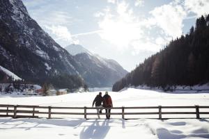 Hotel Weisseespitze trong mùa đông