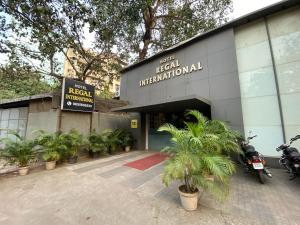 Gallery image of Hotel Regal International - Near Mumbai International Airport Andheri East in Mumbai
