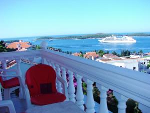 Fotografia z galérie ubytovania Apartments Špiko v destinácii Hvar