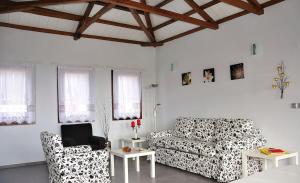 Gallery image of Magnolia Apartment in Alonnisos Old Town