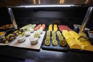 Comida en o cerca de este hotel