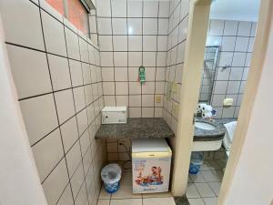Ένα μπάνιο στο DiRoma Fiori Hotel