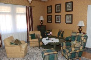 Posezení v ubytování Villa Bomberg