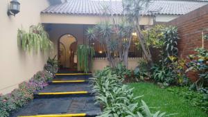 Galeriebild der Unterkunft Villas Del Sol Bed & Breakfast in Lima