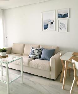 Posedenie v ubytovaní Duplex Torremolinos Suite