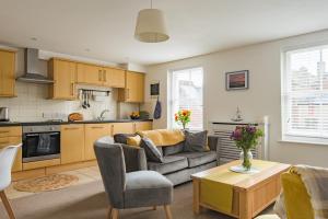 Galeriebild der Unterkunft Pebble Bay Apartment in Deal