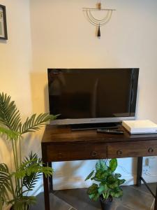 TV a/nebo společenská místnost v ubytování Moderne, 2 chambres, 6 Couchages, EASY CHECK-IN
