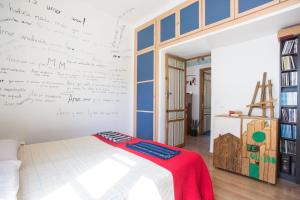 Posteľ alebo postele v izbe v ubytovaní Apartamento a los pies del Alcázar