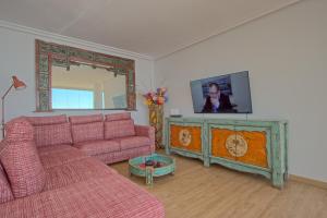 Telewizja i/lub zestaw kina domowego w obiekcie 055 - Gran Playa Views - comfortHOLIDAYS