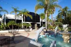 Poolen vid eller i närheten av Four Points by Sheraton San Diego