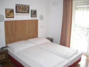 Postel nebo postele na pokoji v ubytování Torrenerhof