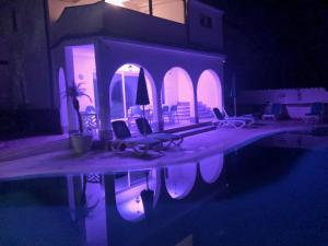 The swimming pool at or close to VILLA LUDO a ZAMBRONE TROPEA