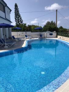 The swimming pool at or close to VILLA LUDO a ZAMBRONE TROPEA