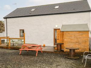 Gallery image of May's Cottage in Bushmills