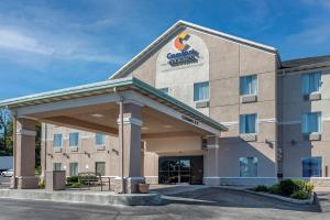 a rendering of a hotel building at Comfort Inn & Suites Dayton Northwest - Englewood in Dayton
