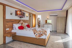 Voodi või voodid majutusasutuse Mezopotamya - 1 Bedroom with jacuzzi in Kalkan toas