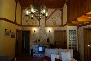 Posedenie v ubytovaní Casa Rural La Cija del Abuelo a 1 hora de Madrid