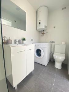 Koupelna v ubytování Appartement Casa-M in Torre de la Horadada + 11 fotografií