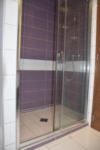 Kúpeľňa v ubytovaní Rubin Anett Apartman Sárvár + 5 fotografií
