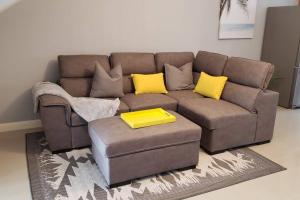 Ubuntu De La Villa- Palm View Estate的休息区