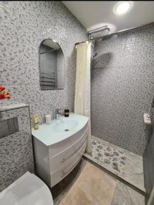 Gallery image of Crystal Twin Apartment in Gulbene