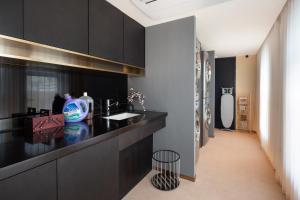 مطبخ أو مطبخ صغير في The Yun Collection Guangzhou Yong Qing Fang