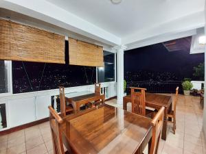 Gallery image of The SkyDeck Kandy in Kandy