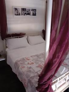 Posteľ alebo postele v izbe v ubytovaní Romeo and Juliet Apartaments