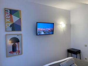 TV a/nebo společenská místnost v ubytování PROBER_SOL TARTER