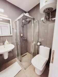 Koupelna v ubytování Nuestra Casa + 24 fotografií