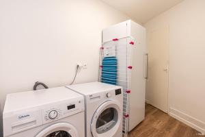 Φωτογραφία από το άλμπουμ του LE DUPLEX - T6 COEUR DE ViLLE σε Αζάν +4 φωτογραφίες