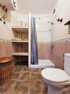 Kylpyhuone majoituspaikassa Apartamento en La Caleta El Hierro