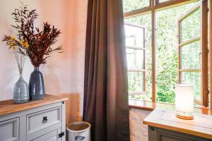 Fotografie z fotogalerie ubytování Ruhe unter Reet-Haus mit Sauna, Whirlpool und Kamin v destinaci Gnarrenburg