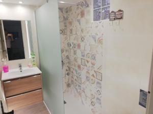 Kúpeľňa v ubytovaní Casa Río Quentar + 31 fotografií