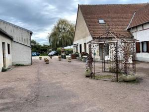 Imagen de la galería de Charmant T2 au 1er dans résidence avec parc arboré, en Saint-Pierre-le-Moûtier