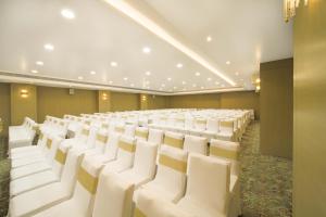 Gallery image of Jade Suites - Luxury Boutique Hotel in Vijayawāda