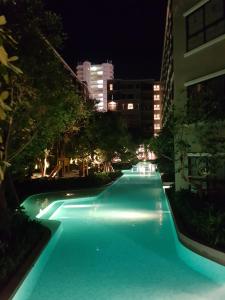 Bazén v ubytování La Casita Hua Hin by Holiyay nebo v jeho okolí