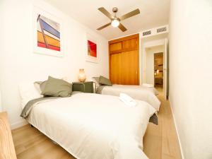 Posteľ alebo postele v izbe v ubytovaní Apartamento Aliaga - recién reformado