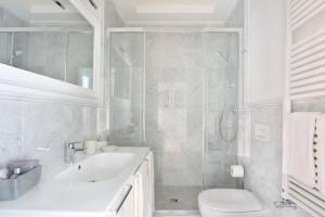 Mynd úr myndasafni af DESIGN APARTMENT in the heart of Florence - hosted by Sweetstay í Flórens