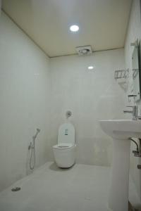 Kunwar Palace tesisinde bir banyo