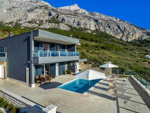 Fotografia z galérie ubytovania Villa ''MIA'' , Makarska v destinácii Makarska
