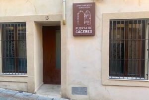 Foto dalla galleria di Puerta de Caceres Apartamento 1 a Cáceres
